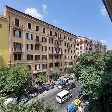 4bnb - Vittorio Emanuele * Rom